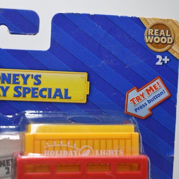 Sidney's Holiday Special Thomas & Friends Wooden Railway Engine Train Sealed New - Picture 6 of 12